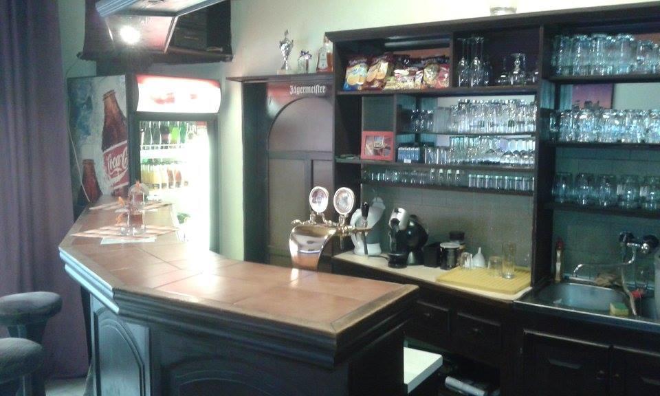 Готель Bakin Bar Тршебич Екстер'єр фото